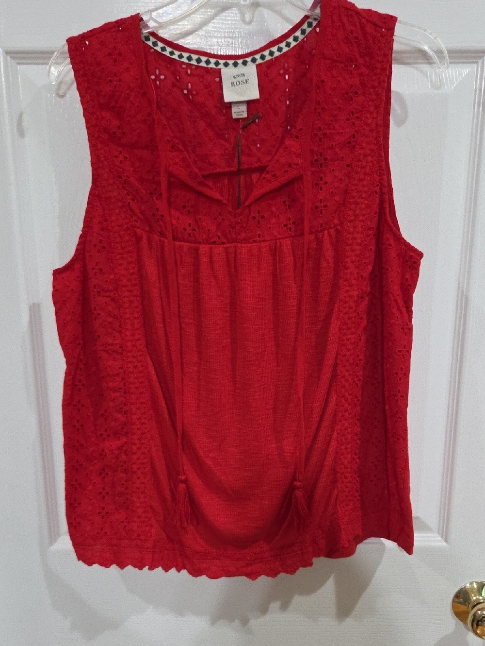 Knox Rose Red Sleeveless Eyelet Tassel Cami